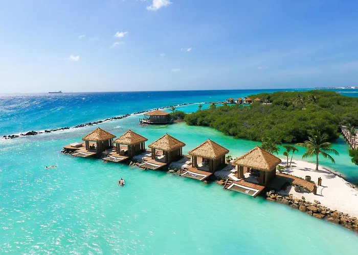 Central hotel: Renaissance Wind Creek Aruba Resort